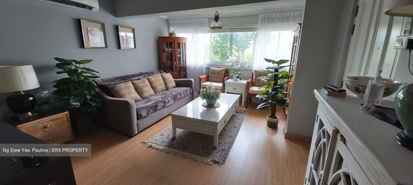 Blk 314 Jurong East Street 32 (Jurong East), HDB 5 Rooms #518044871